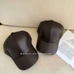 کلاه چرم قهوه ای سوخته کد 911